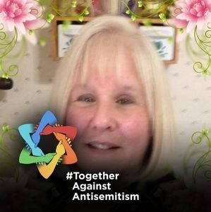 Meet your Posher, Sandee